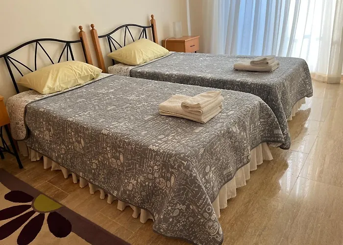 Seaview With Roof Terrace *