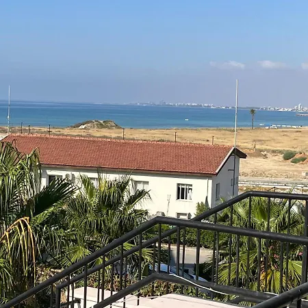 Seaview With Roof Terrace Apartamento Gastria